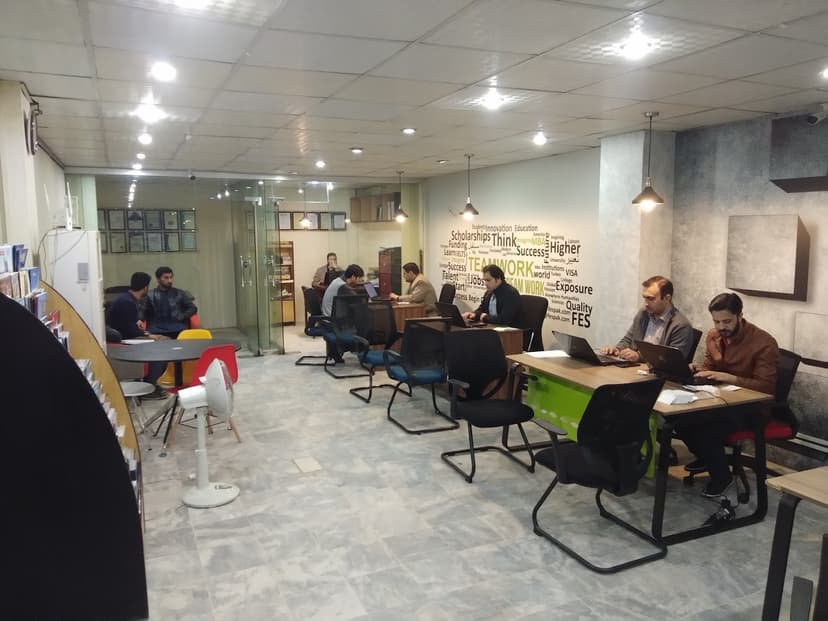 Peshawar Dean's Trade Center - 1