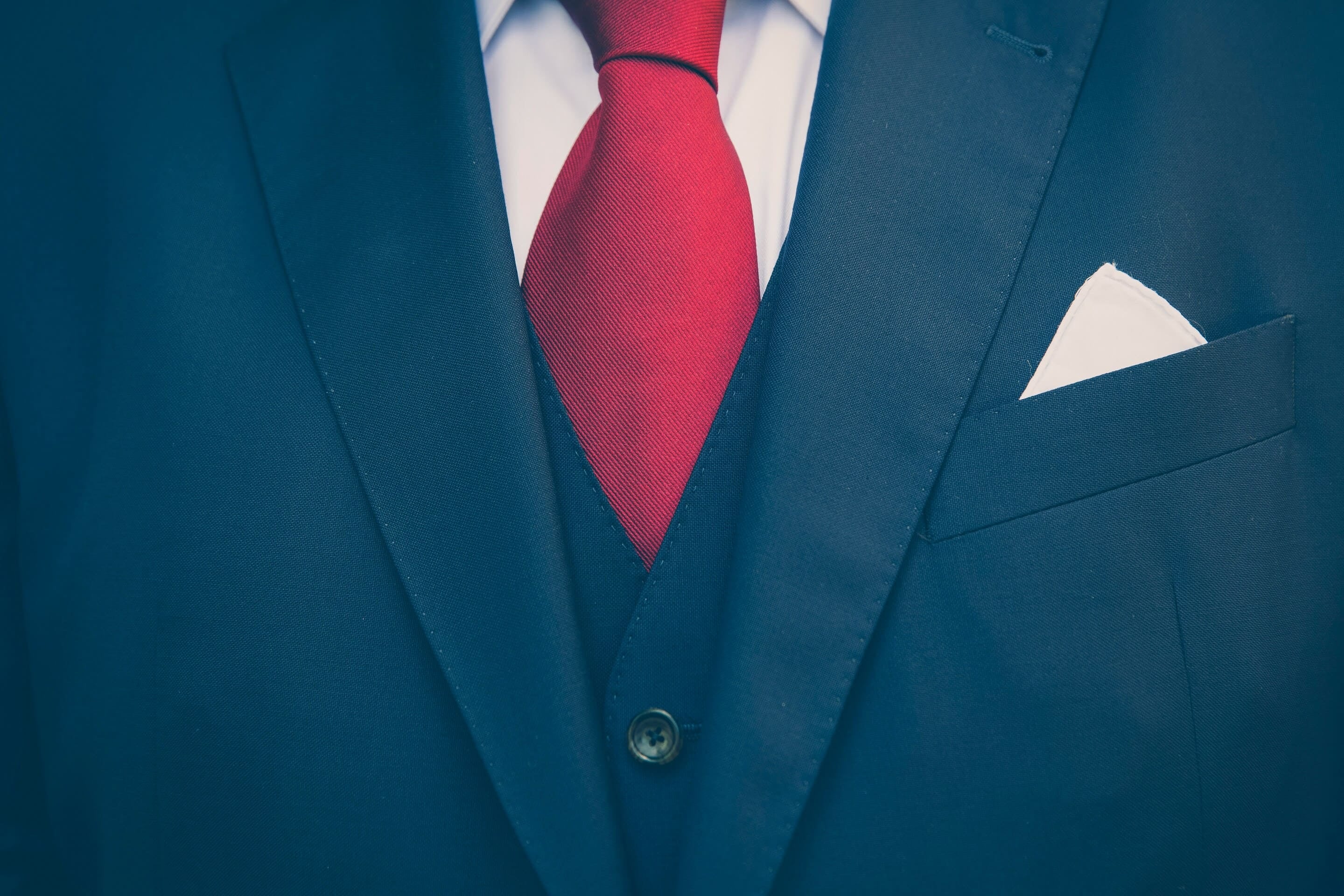 What to Study at University to Become an Investment Banker